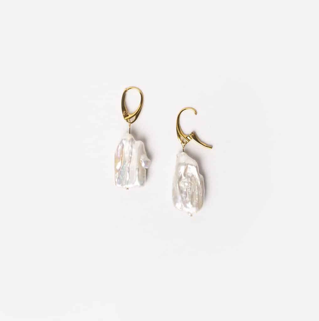 Square Pearl Earrings - Muze Concept